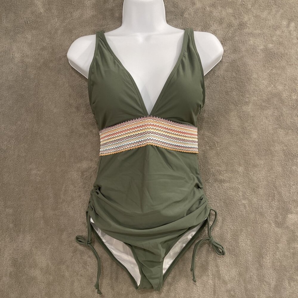 Soft Green Cottage Core One Piece Swimsuit Womens size S Band‎ Detail Side Tie